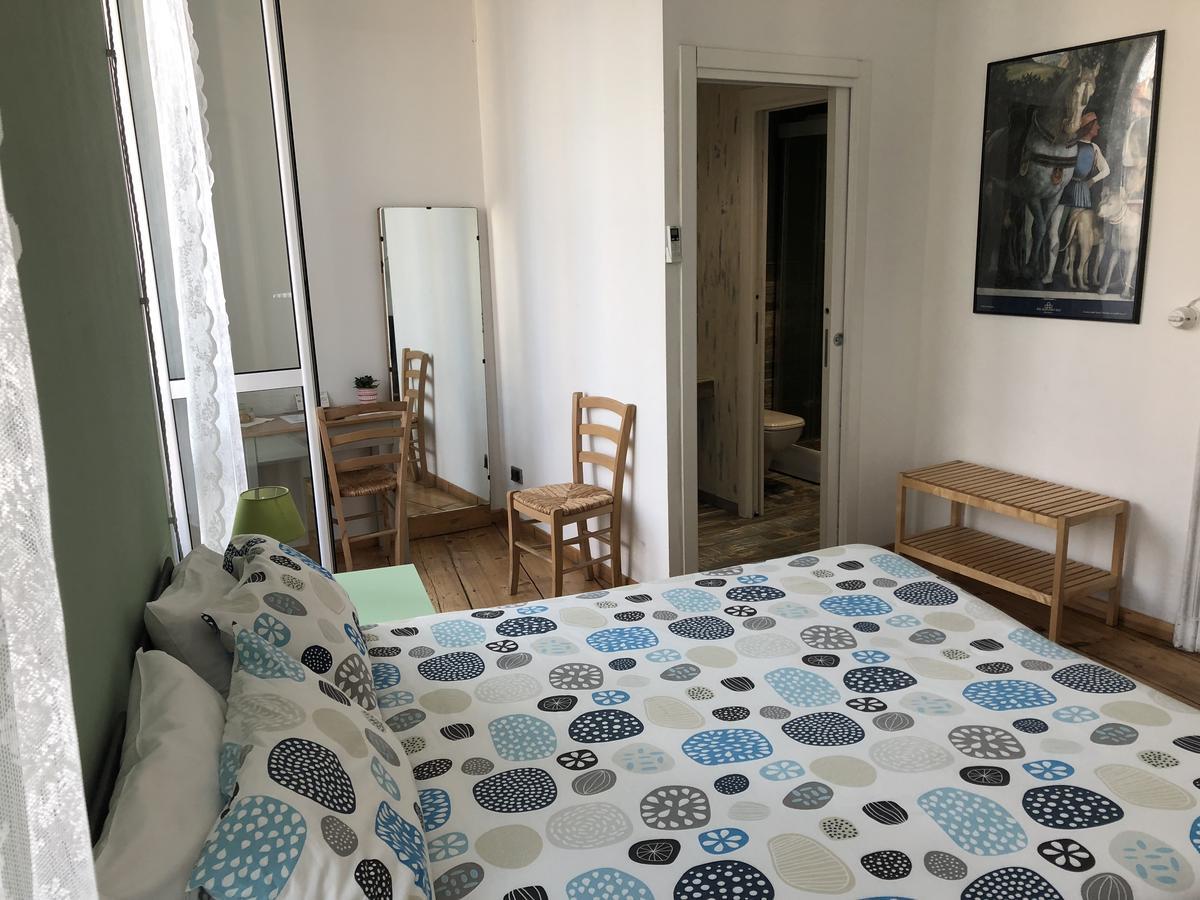 La Terrazza Di Arturo Guest House Torino Eksteriør bilde
